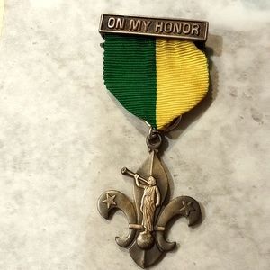 Vintage on My Honor boy scout Mormon metal